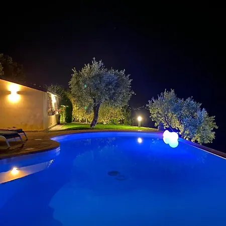 بيت ضيافة Sea View بييفي ليجوري